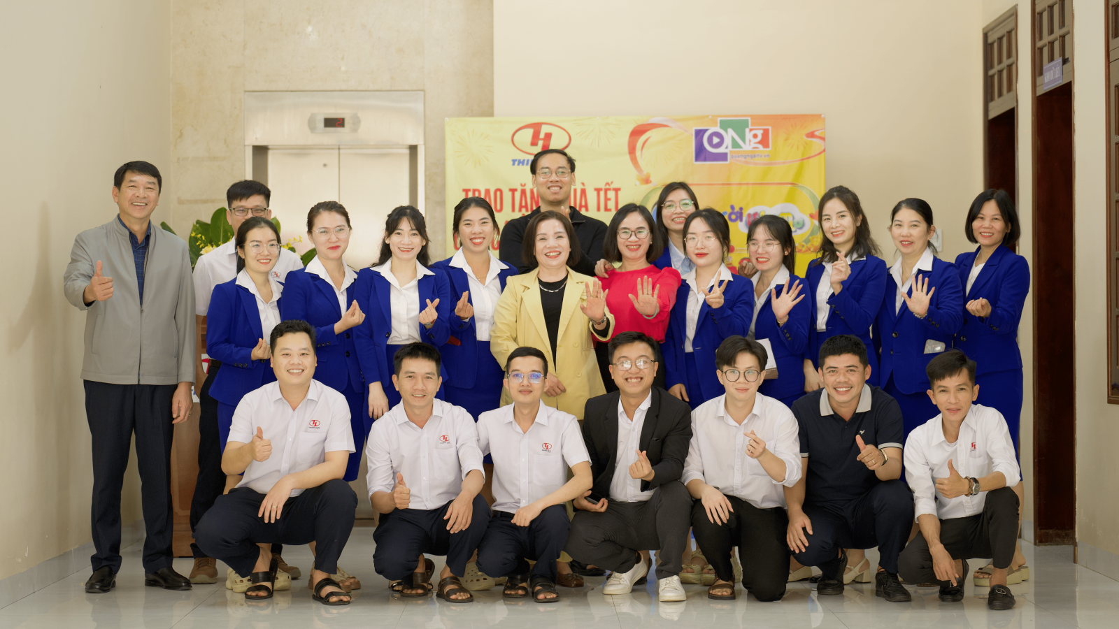 Le personnel de Thien Tan Group