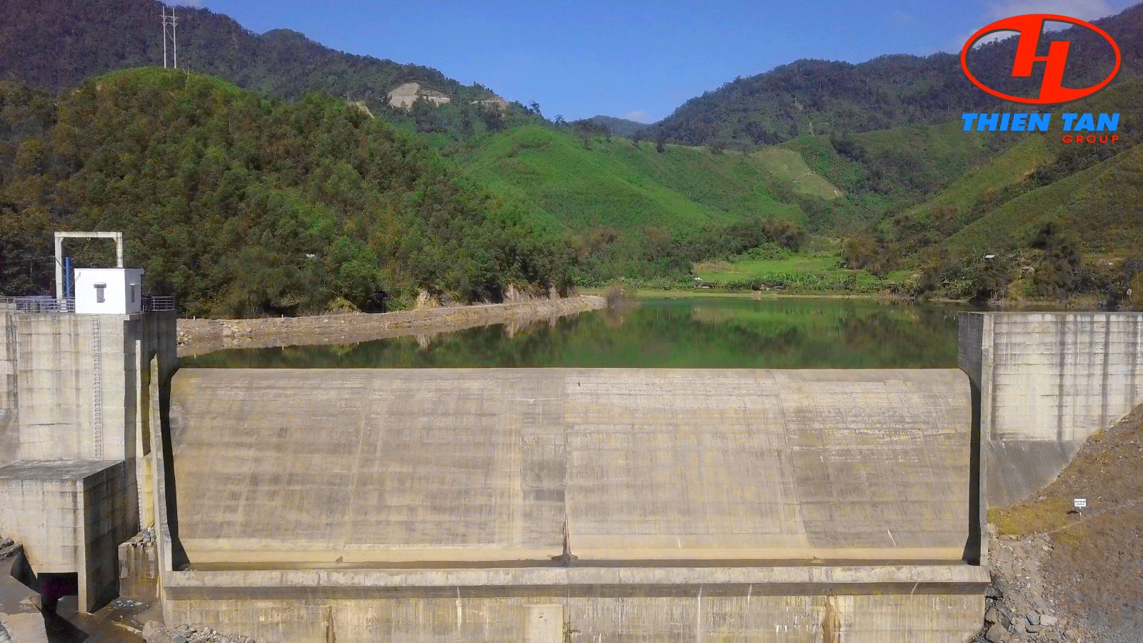 Gros plan du barrage principal